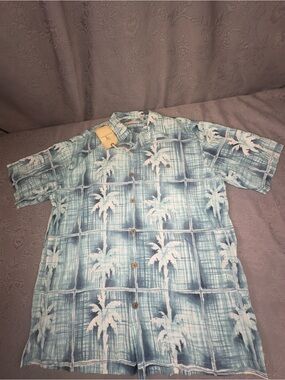 Caribbean by Roundtree & York Green Hawaiian Short Sleeve Shirt M 47.5” Chest
